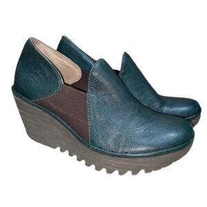 Fly London YUA Green Leather Platform Shoes     Size: EU 37 US 7